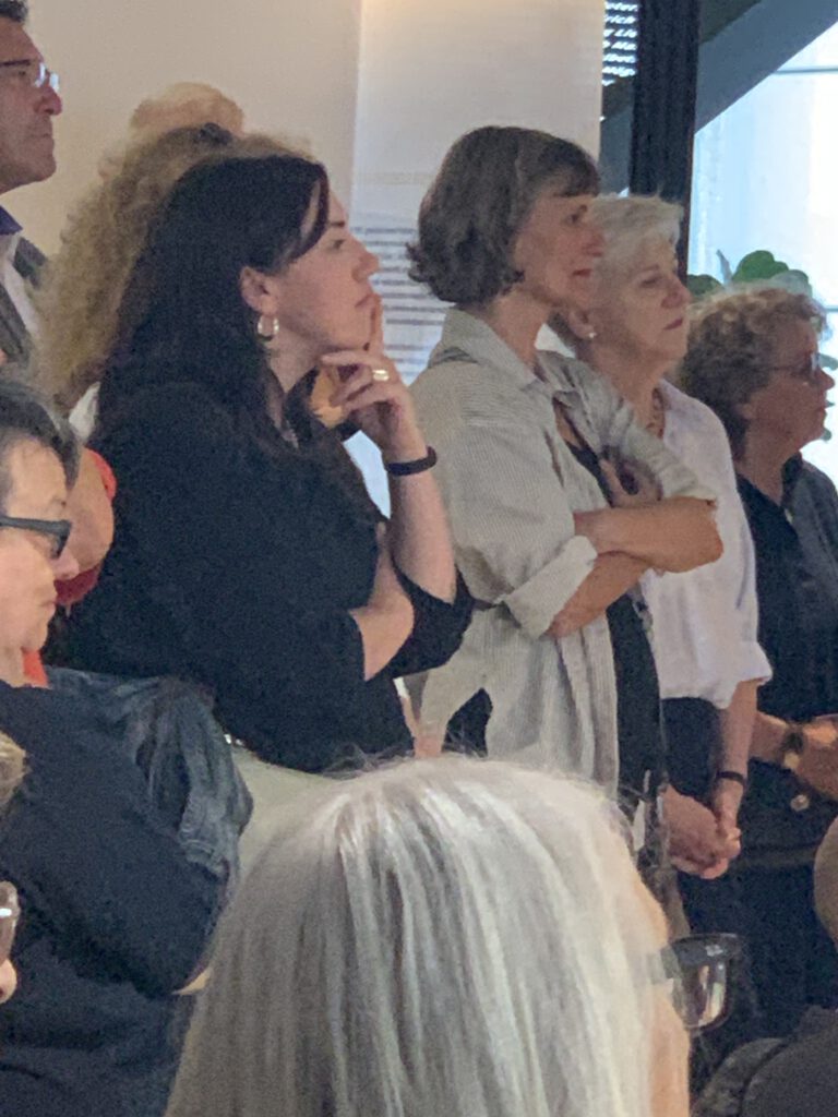 Maike Schollenberger, 2. Vorsitzende und Brigitte Lösch 1.Vorsitzende der Initiative Lern- und Gedenkort Hotel Silber