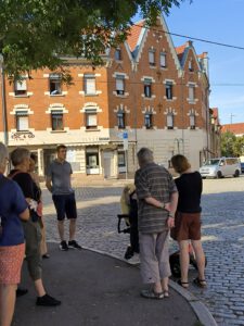 Stadtteilrundgänge gegen Hitler und Krieg